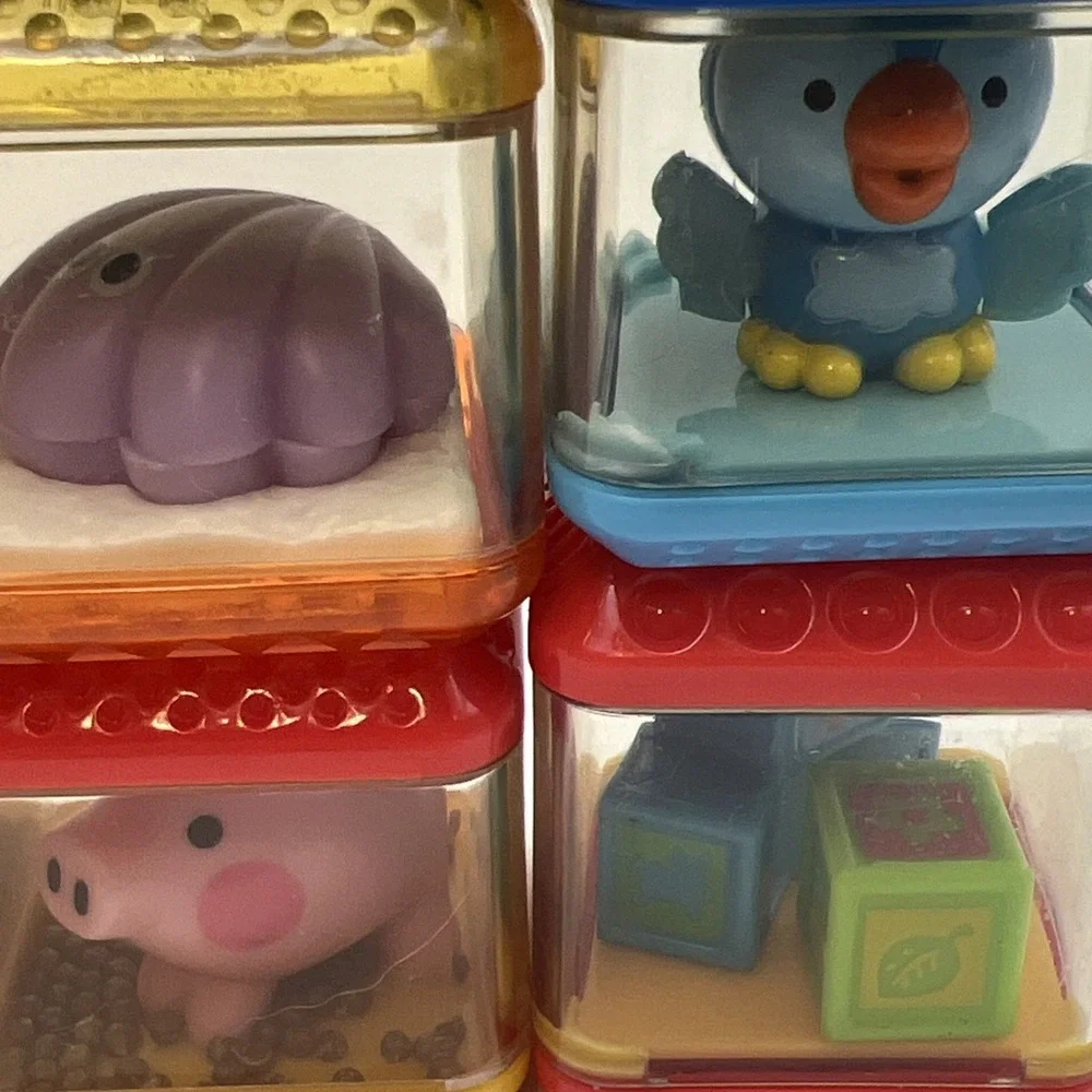 Lot of 18 Fisher Price Peek-A-Blocks Vintage Sensory Toy Stacking Animals Sports